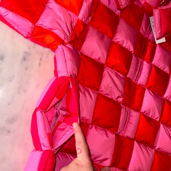 ERL Gradient Checker Hooded Puffer Jacket Pink - Picture 7 of 8